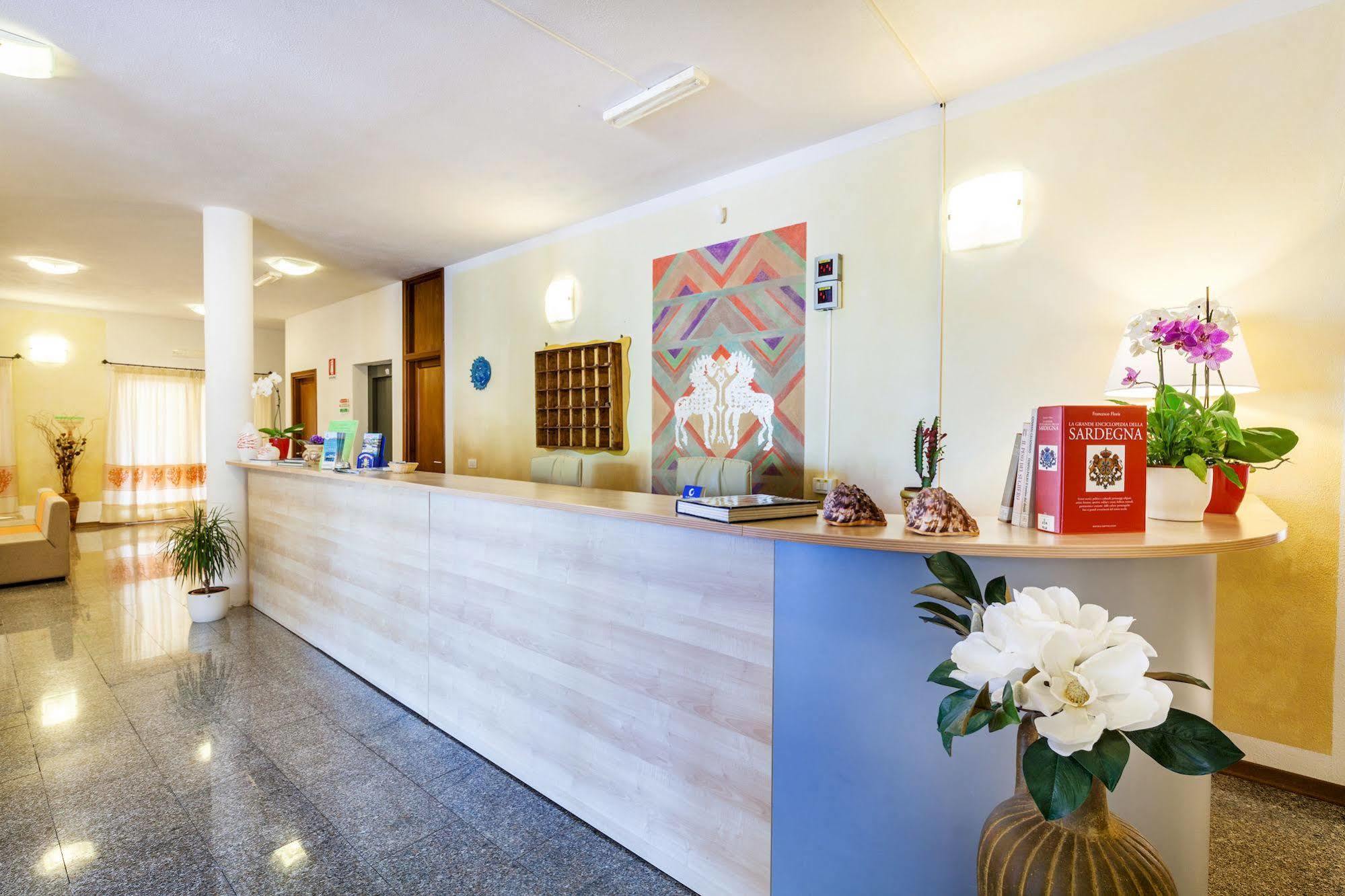 Hotel Petri Marini Aglientu Kültér fotó